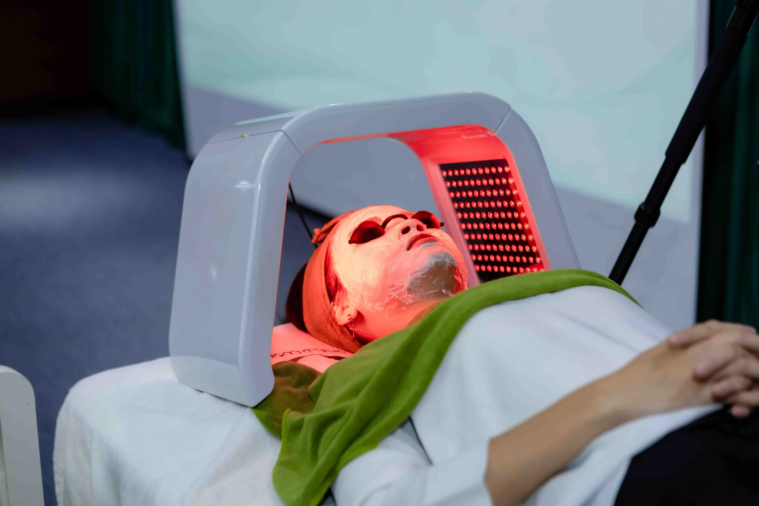 Phác đồ ủ trắng căng bóng GSC